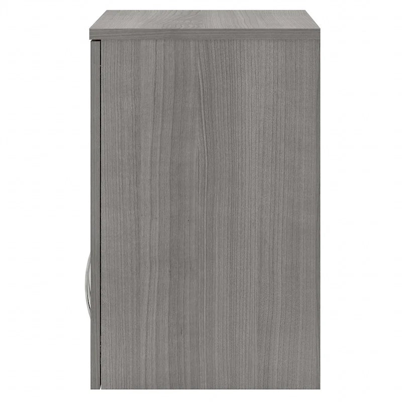 Pensile a muro 28W x 16D x 24H con ante e ripiani regolabili – Grado commerciale
