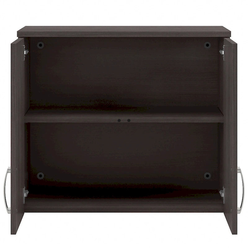 Pensile a muro 28W x 16D x 24H con ante e ripiani regolabili – Grado commerciale